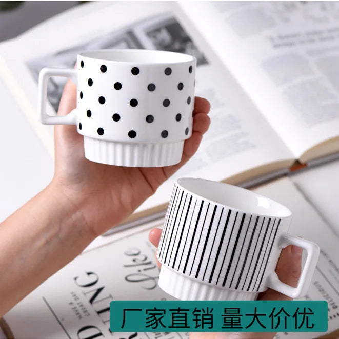 1PCS Designer Ceramic Mug - B&W MOTIF