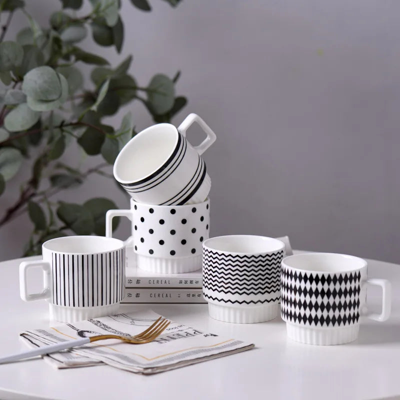 1PCS Designer Ceramic Mug - B&W MOTIF
