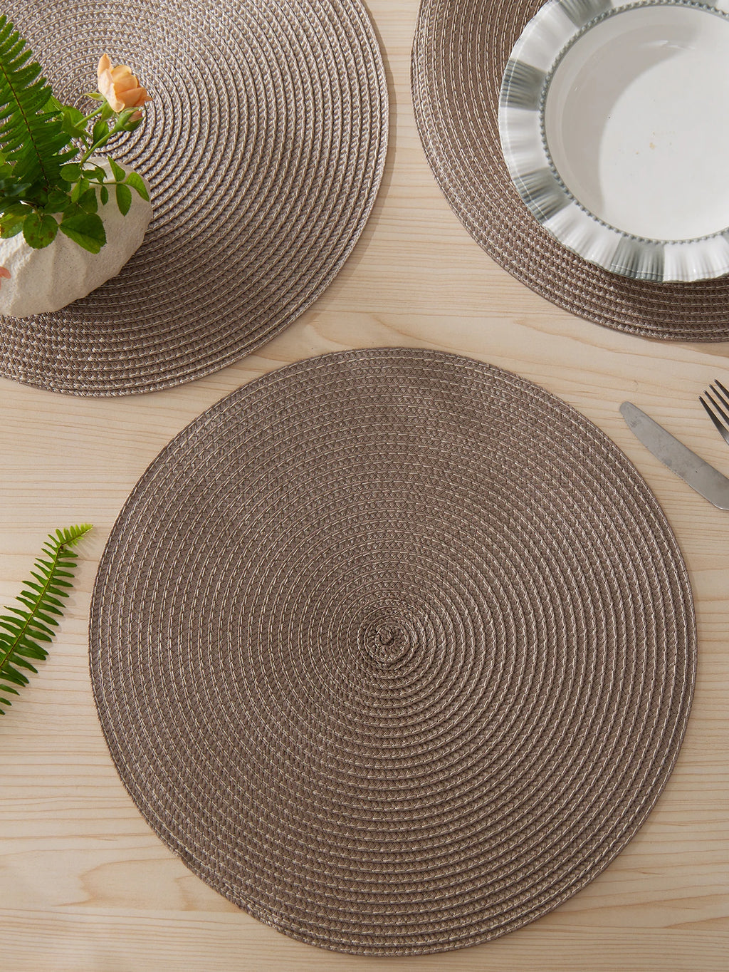 Round Braided Placemats Set of 4 Washable - COLORII