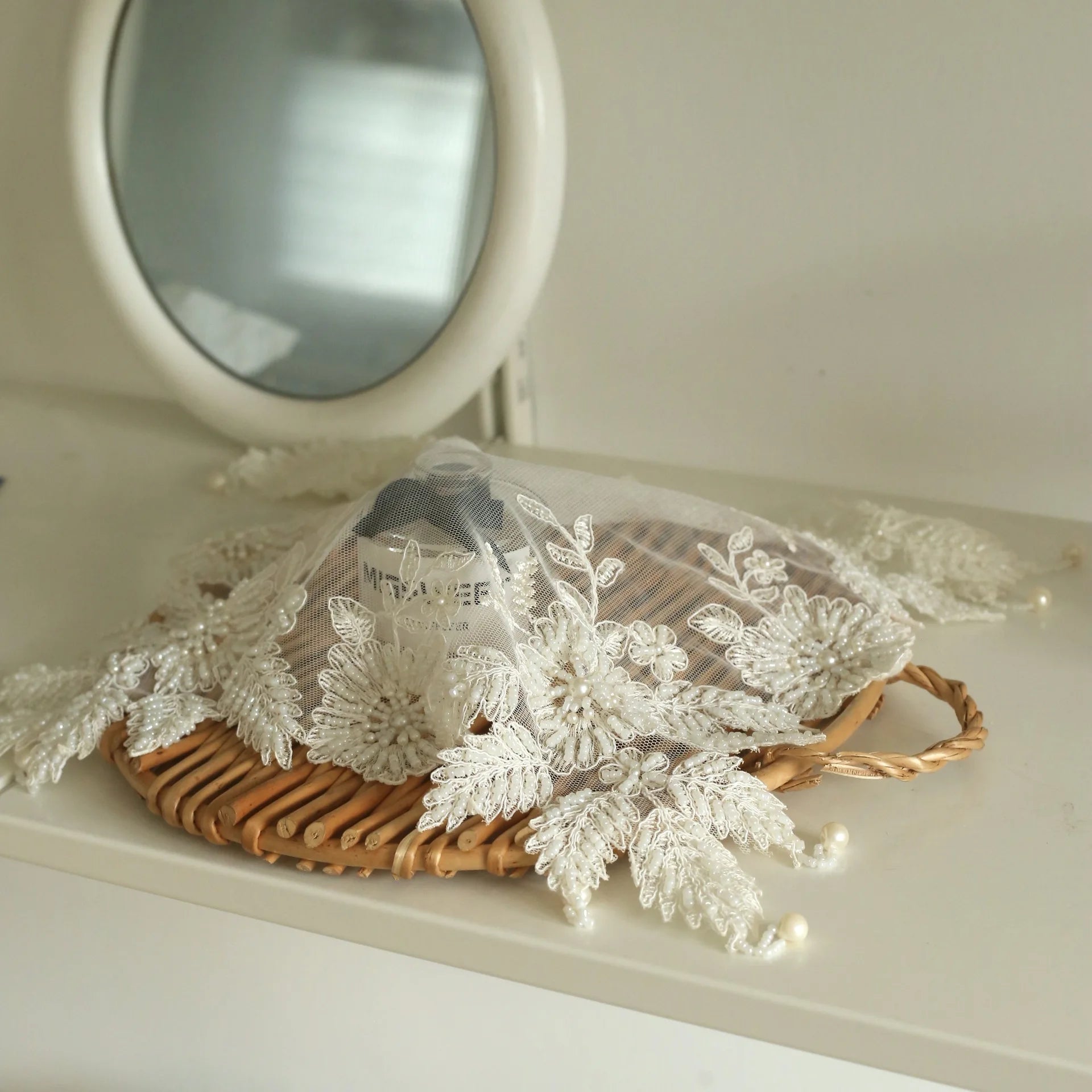 High Quality Lace Embroidery Placemat - PIZZO