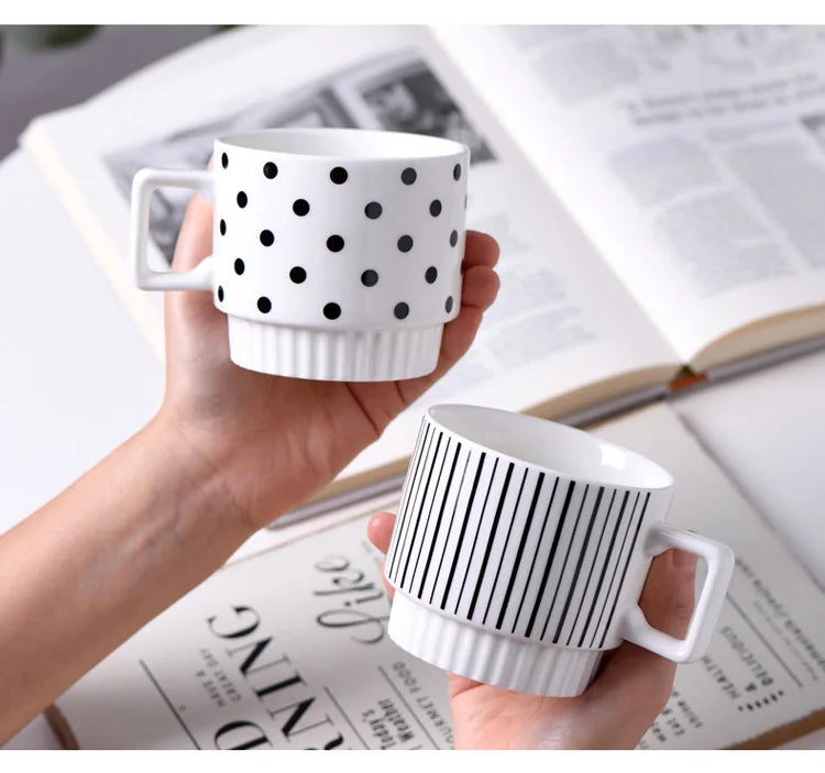 1PCS Designer Ceramic Mug - B&W MOTIF