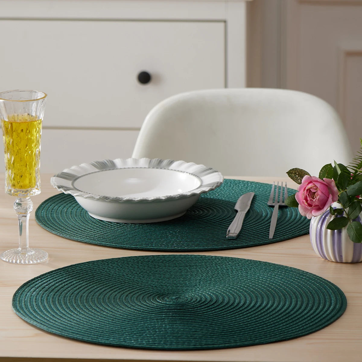 Round Braided Placemats Set of 4 Washable - COLORII